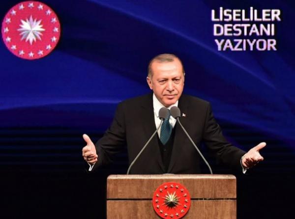 Cumhurbaşkanı Erdoğan ve Bakan Yılmaz, Liseliler Destanı Yazıyor yarışmasının ödül törenine katıldı